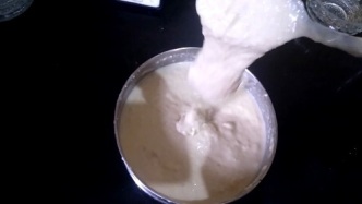 Keep the consistency of pancake batter as shown.